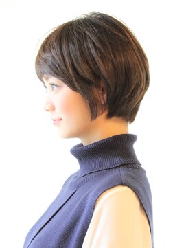 レウナ 外苑前(Reuna) 【３０代・４０代・５０代】大人の女性に人気の耳かけショート