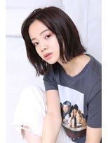 無垢(muku)&nbsp;切りっぱなし外はねボブ１５