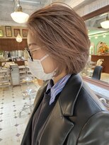 スリー(three)&nbsp;ピンクベージュ