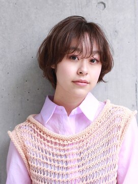 マイロ(mailo) 透けるバングと空気感のある質感の大人可愛いショートボブ