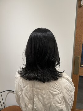 リリアーナ(LILIANA) 韓国 ブラック カラー 髪質改善 縮毛矯正 ボブ トリートメント