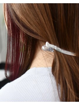 ビヨウシツジュウロク(BiYOSHiTSU16) インナーカラー　レッド