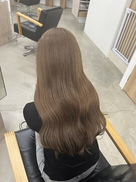 ヴィンスジオ 岐阜駅南(vince gio) ミルクティーベージュ/韓国巻き/暖色ベージュ