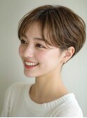 イメチェン 外ハネボブ 美髪 ワイドバング ホワイトブロンド