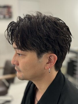 バース 梅田中崎町店(BIRTH) ニュアンスパーマセンターパートフェザーパーマワンカールパーマ