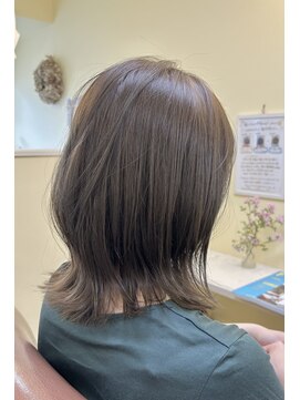 ヘアーデザイン モモ(Hair Design MoMO) 初めてでも挑戦しやすい、ラフレイヤースタイル