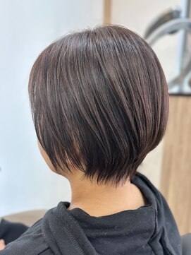 オーリーヘアー(Olliy hair) くびれショート/アースカラー/30代40代50代