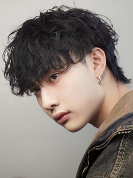 ゴールド 京都 三条(GOALD) ミニウルフ波巻きスパイラルパーマ黒髪