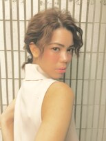 アンフィフォープルコ☆ドレッシーな二次会スタイル♪