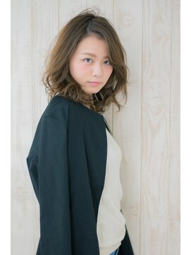 ストーク トウキョウ(stoke TOKYO) かきあげバング×無造作カール