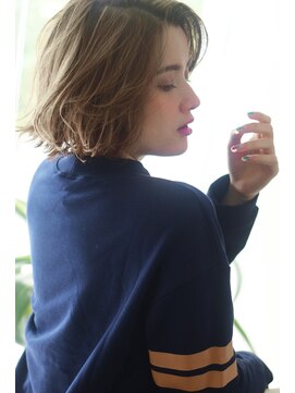 リマ(RIMA) 【RIMA】 外国人風☆透明感Ash beige×柔らかBob