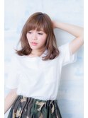 大人気ミディアムスタイル