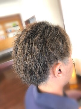 アカリ(akari) 懐かしの編み込みパーマ