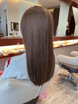 マーリャヘアー(mallia hair) フォギーグレージュ