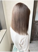 ハイトーン×ストレートボブ