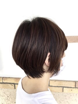 トップヘアー 中庄店(TOP HAIR fuapua) シンプルショート