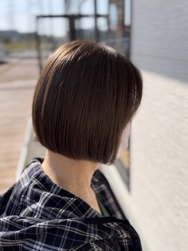 フラッグ バイ ヘッドライト 長岡花園店(FLAG by HEADLIGHT) ミニボブ＆白髪ぼかしハイライト