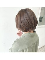 グロウミドル(GROW middle)&nbsp;ハイライトで透明感◎オリーブベージュ×ショートボブ