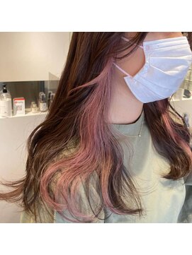 ガリカ 渋谷(Gallica) 【神山未来】透明感ブラウン×ハイトーンピンク/インナーカラー