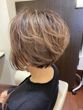 ビアンコ(BlANCO) ぼかすオシャレグレイカラー（堀江・四ツ橋）