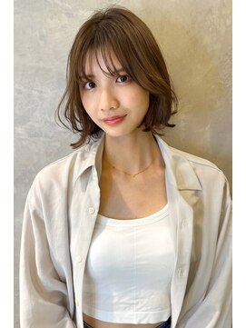 トルネード(TORNADO) 外ハネフェイスレイヤーボブ　n12.25