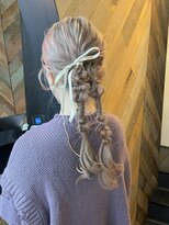 ロットアニバース(lott annibirth)&nbsp;【髪質改善】ポニーテールツインアレンジ♪