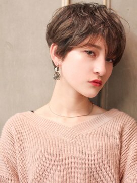 ルアン 大分駅店(ruen) ショートカットショートヘアショートボブ大人ショート30代40代