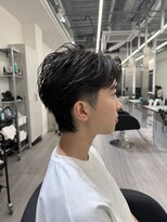 ビカムメンズヘアー 栄店(become men's hair)&nbsp;フェザーパーマ/センターパート／名古屋