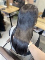 フィエルウメダ(Fier umeda)&nbsp;"髪質改善Aujua極み"でサラツヤ髪に〇