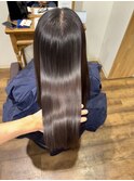 最先端の髪質改善ストレートで艶髪へ