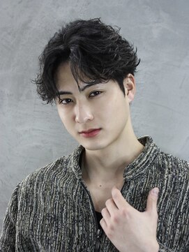 Men's Hair / Eyebrow salon BLANK TOKYO 渋谷店【ブランクトーキョー】 メンズパーマ/ダウンパーマ/フェザーパーマ[渋谷/渋谷駅/men's]