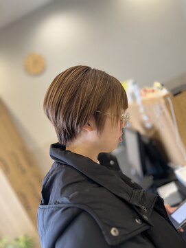 ビーズアモール 春日井市民病院前店(B's amor) 丸みショート◎20代30代40代50代