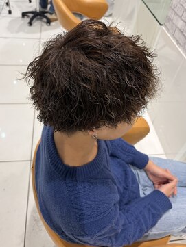 タブーアイ(TABOO.i) あき/王道ツイストスパイラルパーマ