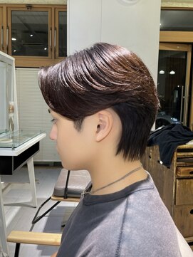 ネオリーブウリ 二子玉川店(Neolive uri) ブルーブラックフェザーパーマサーフカールセンターパート