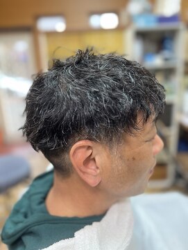 レヴィゼ メンズツイストスパイラルパーマ