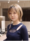 透明感ミディアム/くびれカット/インナーカラー