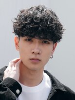 バイフィフス 原宿/表参道(by fifth) 原宿シャドウパーマニュアンスパーマフェザーショートゆるめ