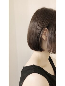 ブロッサム 池袋店(Blossom) 切りっぱなしボブ