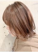 西葛西大人かわいいベージュカラーミニマムボブ