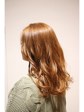 サロンド マーチ 春に向けてイメチェン♪ ダブルカラー