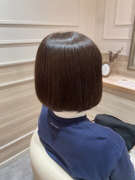 アンド ラ ブランシュ(&.La Blanche) くすみブルー/ミニウルフ/テラコッタ/ストレート/縮毛矯正/大宮