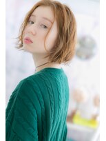 ミック ヘアアンドメイク アップ 駒込店(miq Hair&Make up)&nbsp;フレンチガーリーくせ毛風無造作エアリー金髪ボブb1