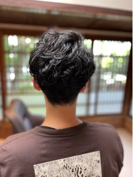 クルリクラヘアー(KururiKura hair)の写真/《メンズカット+眉カット+スキャルプシャンプー》身だしなみを整えるカットとしっかりシャンプーで印象◎