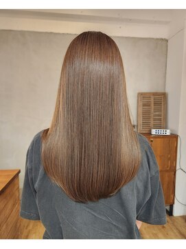 ハコ(haco) 艶髪ヘアー×ベージュ