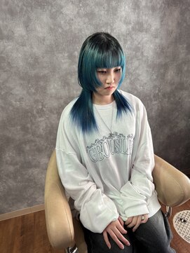 コルト(COLT) 寒色系カラーでトーンダウン!ターコイズブルー