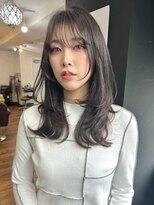 リコバイアフロート(riko by afloat)&nbsp;レイヤーカットウルフカット/ワンカールグレージュ