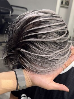 レディアル 大宮(REDEAL ope.)の写真/【メンズにも大人気】イメチェンや気になる白髪のお悩みに＊[大宮/白髪ぼかしハイライト/バレイヤージュ]