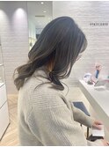シックにダークトーンハイライト太めロングレイヤーフェミニン