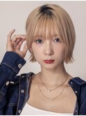 イメチェン/ホワイトブロンド/外ハネボブ/美髪/吉祥寺