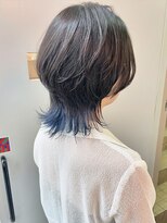 キューズ クラブ(cuz KLUB) ショートウルフインナーカラーブルー